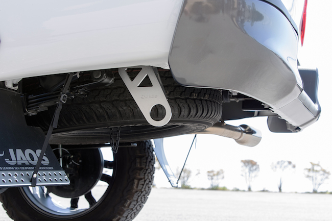 新製品】JAOSハイラックス用リヤ牽引フック | 4x4magazine.co.jp