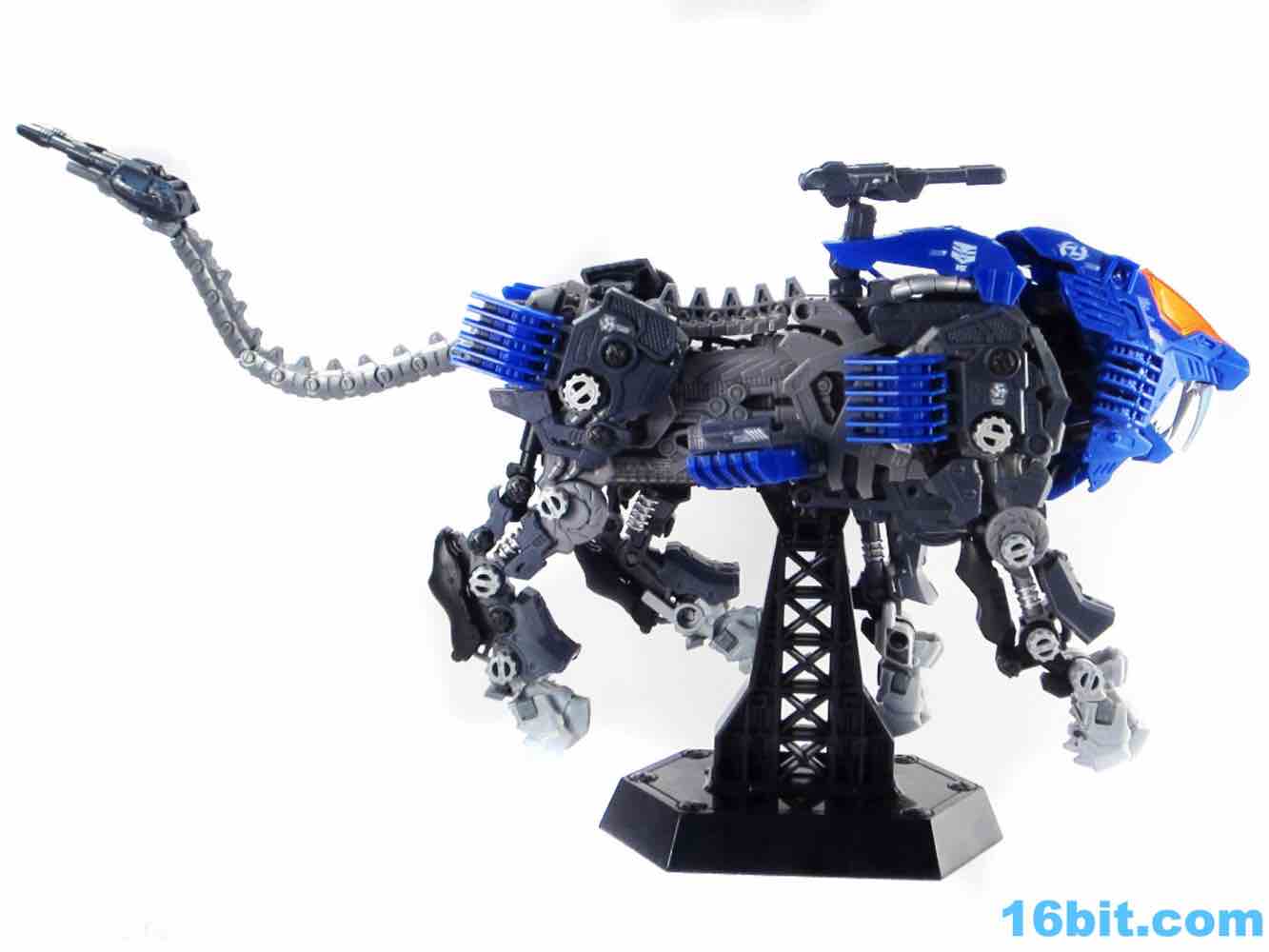 16bit.com Figure of the Day Review: Takara-Tomy Zoids Masterpiece