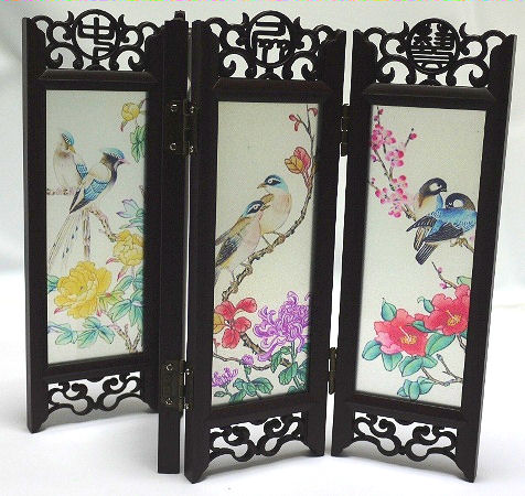 工芸品 木彫開運 置物 ＞ 中国伝統工芸品・屏風（花鳥）・置物