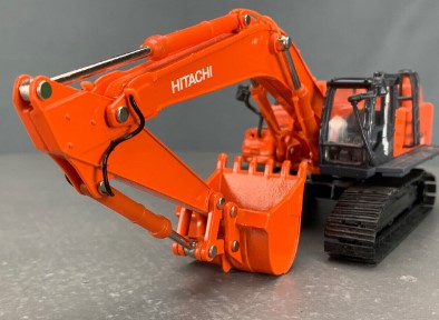 Ertl 15864 1:50 Die Cast Hitachi Zaxis 450LC Excavator – Trainz