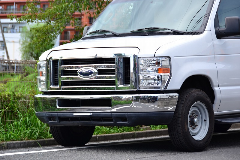 フォード エコノライン E150 XLTグレード 純正ホワイト！ 情報 | EX-WORKS