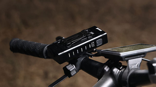 LEDのフラッシュライト,懐中電灯,自転車ライト販売はWUBEN