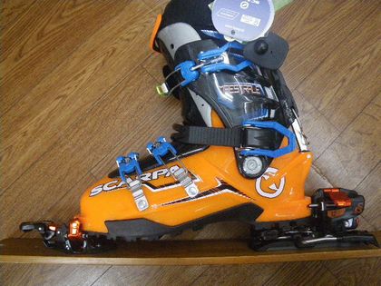 G3 アイオン12 ブレーキ幅100㎜-登山用品と山スキーのヨシミ