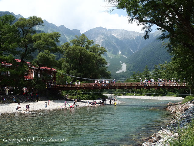 上高地 - 河童橋」 - 絶景かなドットコム（山）