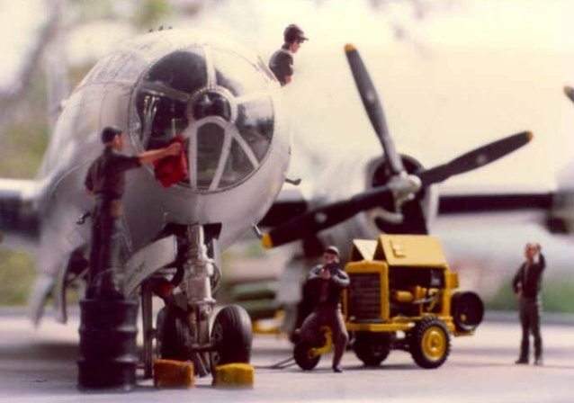1/48 Monogram B-29 Superfortress Diorama by Andres Acuña