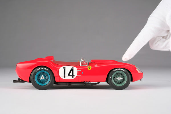 フェラーリ 250 TR - 1958 年ル・マン優勝車 – Amalgam Collection