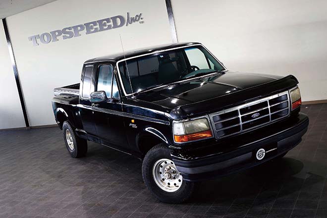 スタイルも実用性も高く丁度良いサイズのピックアップトラック【F-150】