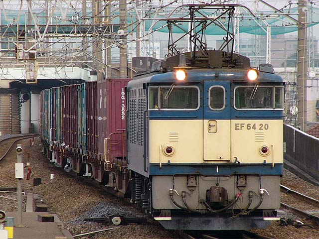 JR貨物 EF64形
