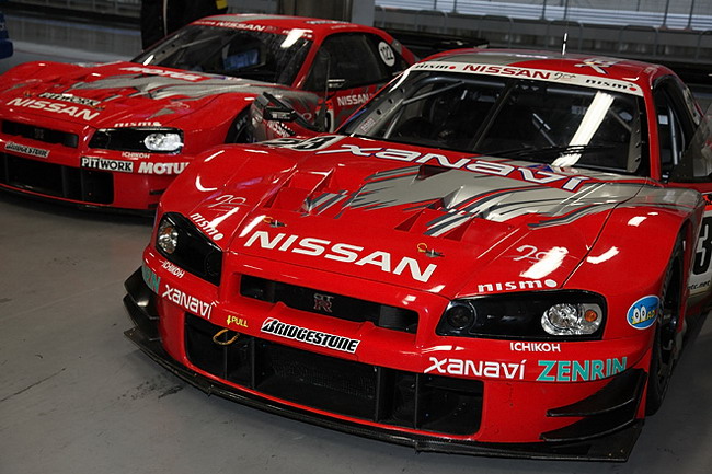 asahi.com（朝日新聞社）：ザナヴィ ニスモ GT－R （2002