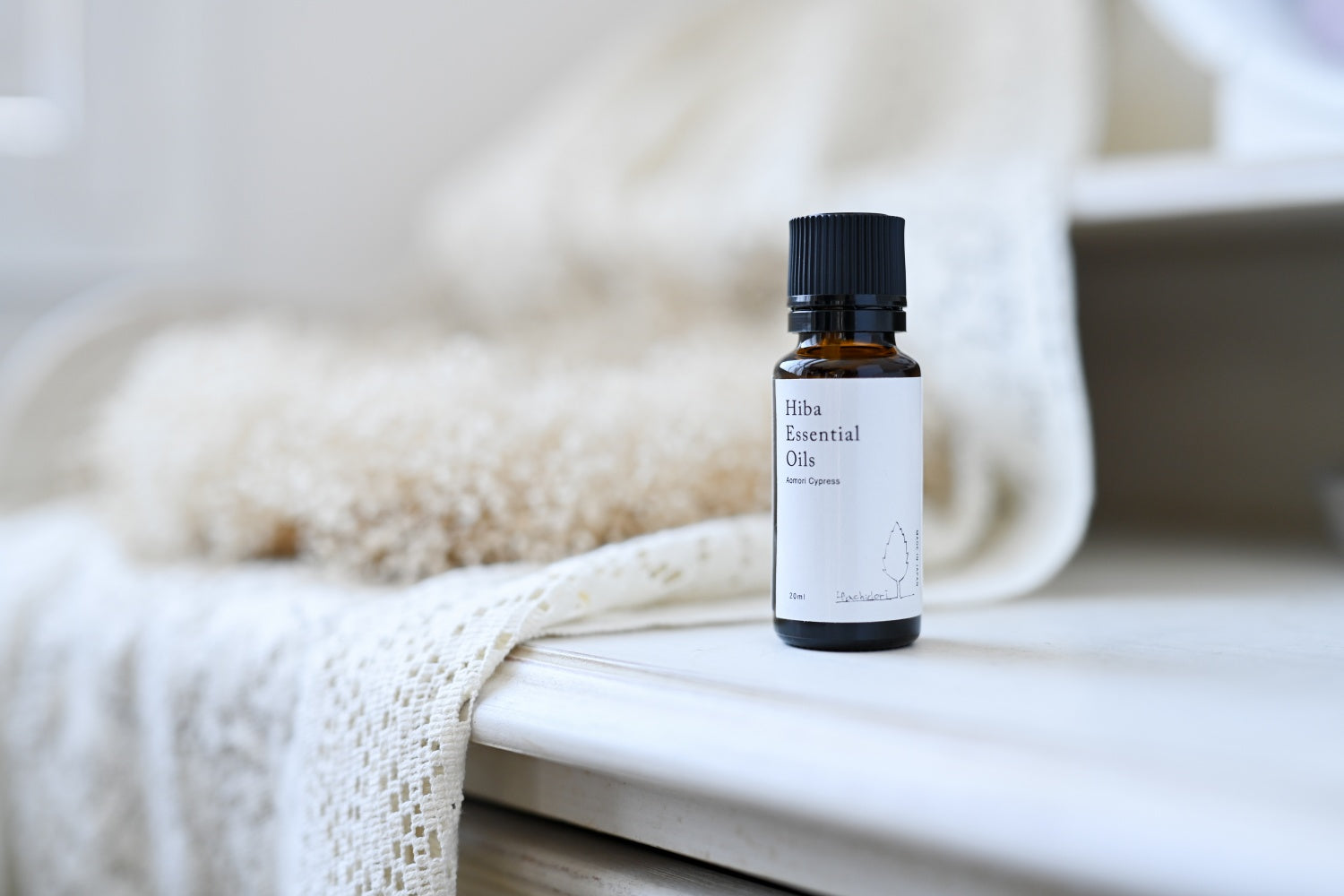 青森ヒバ精油/Hiba Essential Oils（ヒバ エッセンシャル オイル