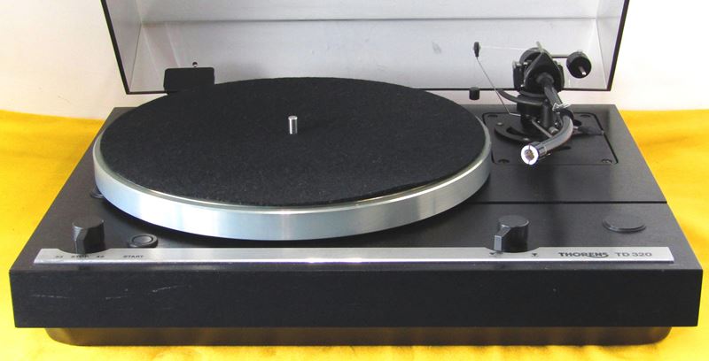 トーレンス THORENS TD320 レコードプレーヤー