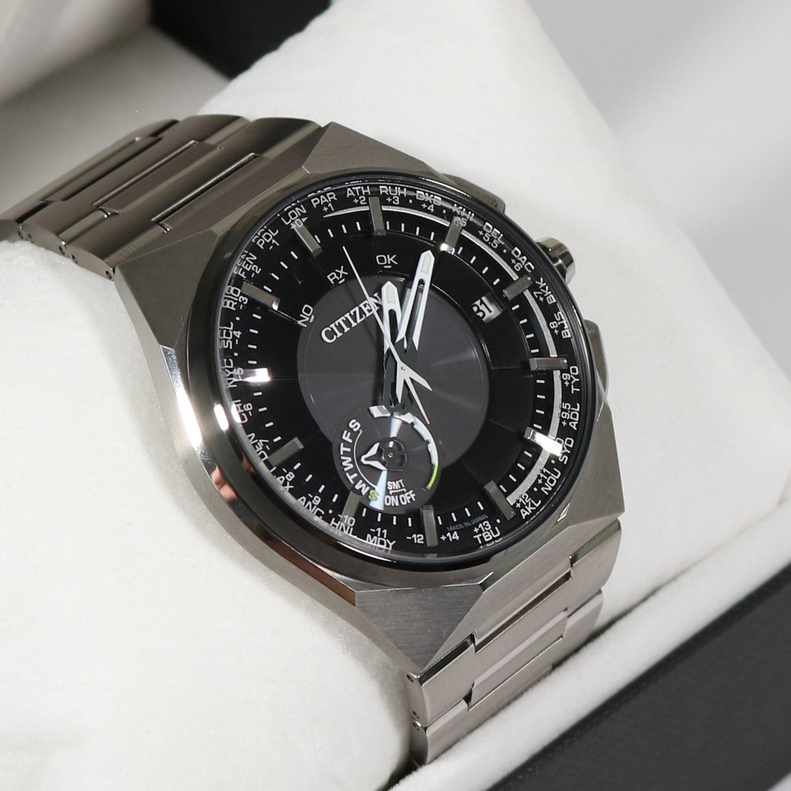 Citizen Eco-Drive Satellite Wave Super Titanium Men's Watch CC2006