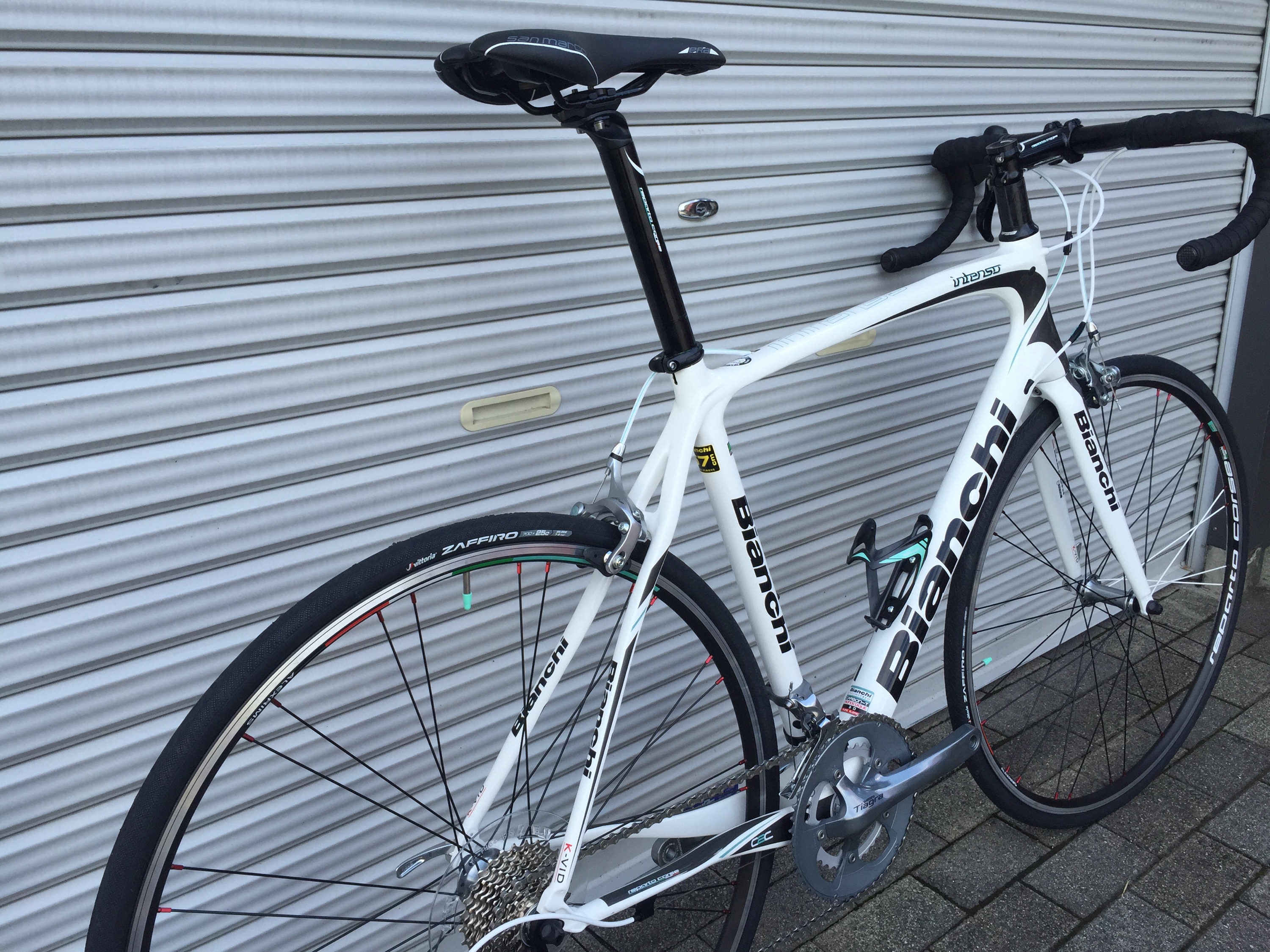 Bianchi INTENSO ロードバイク 最高サイズ 57 入荷！ | Climb cycle sports