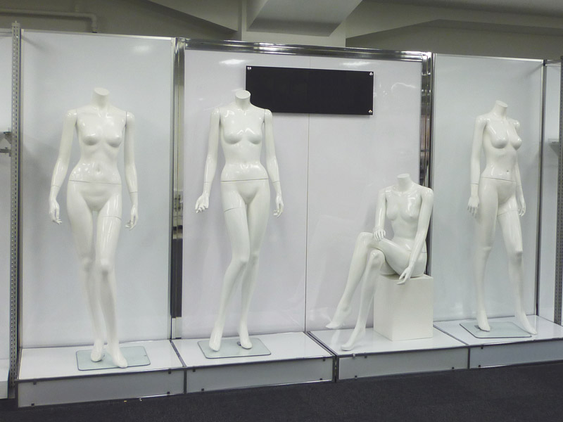 ディスプレイ用陳列什器 | 事業案内 | 株式会社マブチ