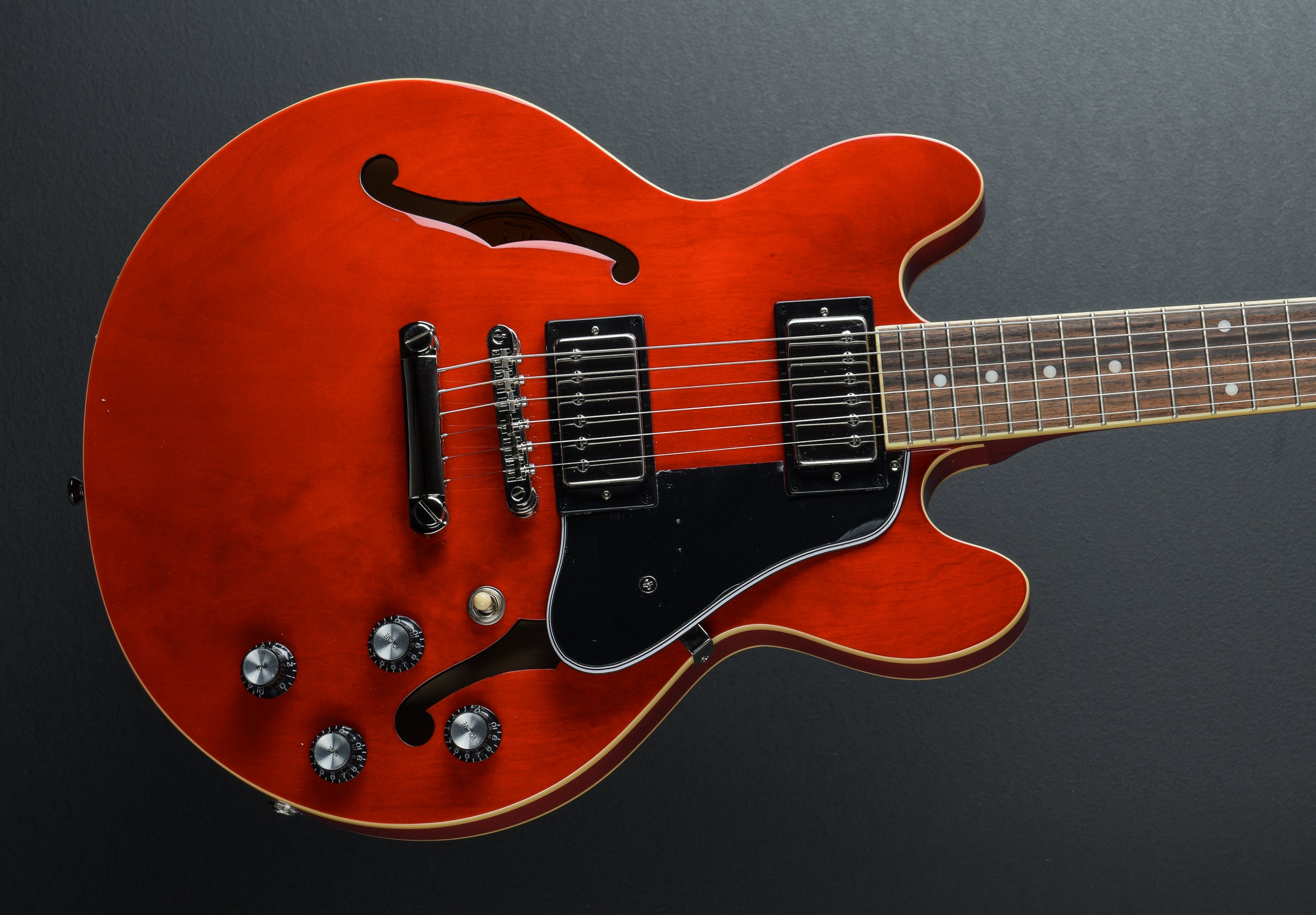 ES-339 - Cherry – Dave's Guitar Shop