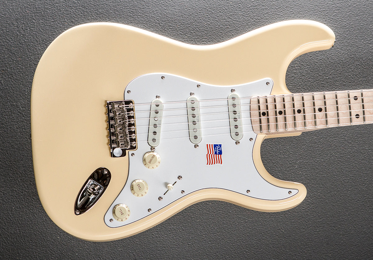 Yngwie Malmsteen Stratocaster - Vintage White w/Maple – Dave's