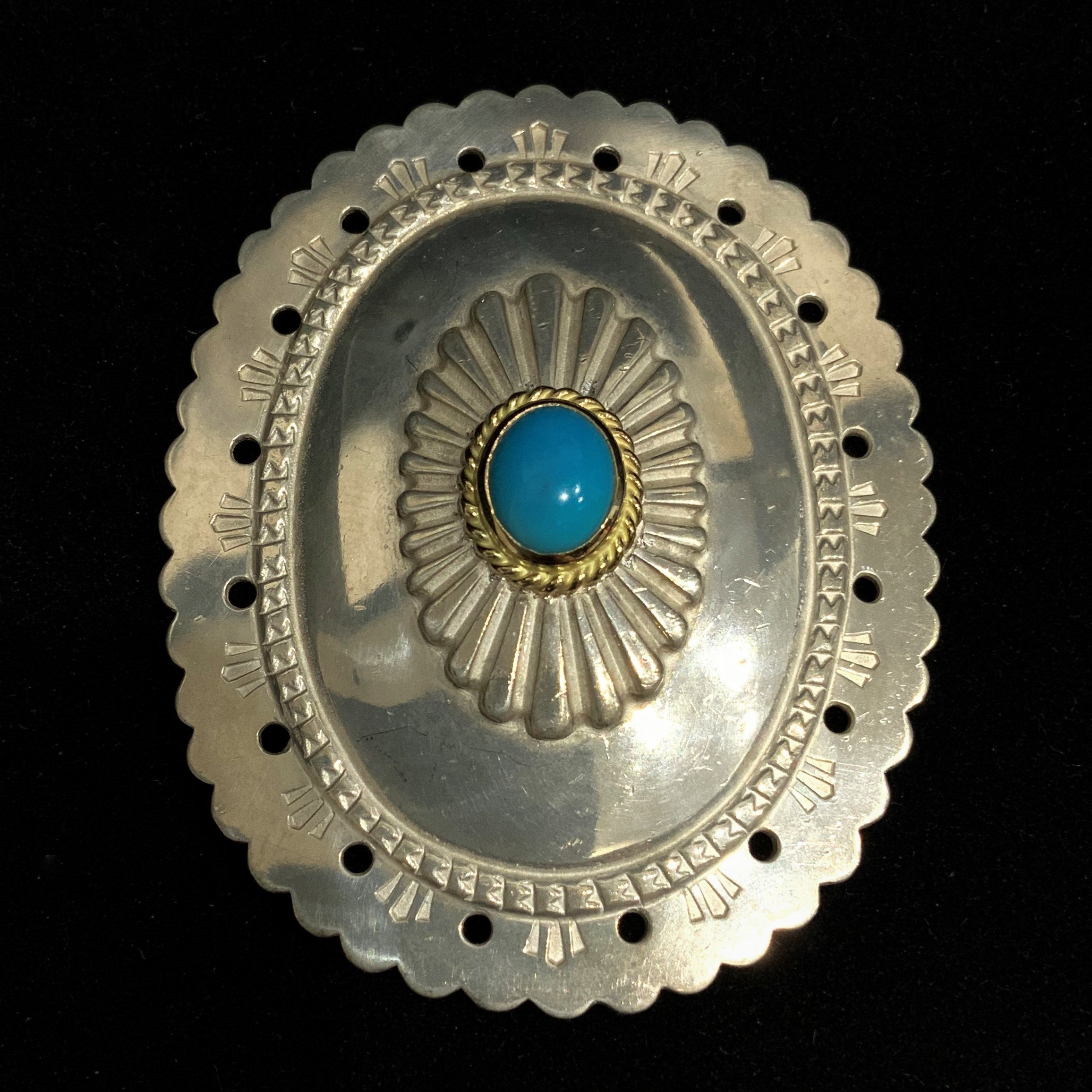 ゴローズ goro's 金縄TQ特大フラワーコンチョ – DELTAone