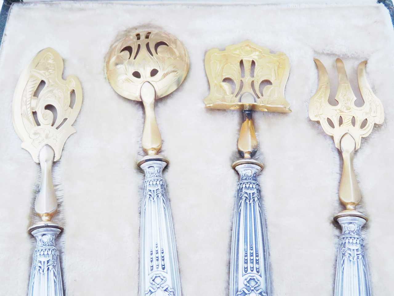 純銀 リボン装飾デザートカトラリーセット - 薔薇と天使のアンティーク