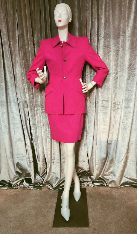 Vintage Escada Wool Hot Pink Skirt Suit 36/S – elleandava