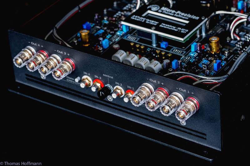 Z-Studio 4Ch Amplifier version 1.0（受注生産品） – E:S CORPORATION