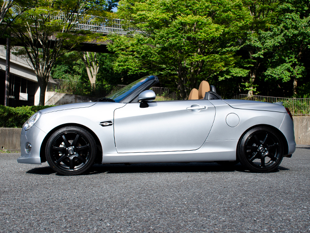 LA400K_Cero_R_TRINK_SPOILER