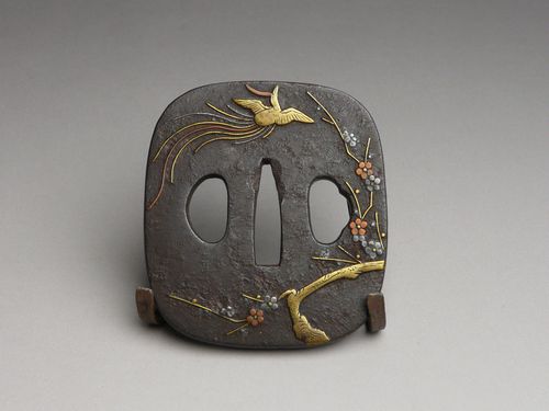 古美術 猫 - 鉄地梅鳳凰図金工鍔 | 古美術品専門サイト fufufufu.com