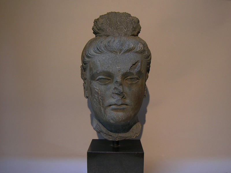 半蔵門ギャラリー - ガンダーラ如来仏頭 | 古美術品専門サイト