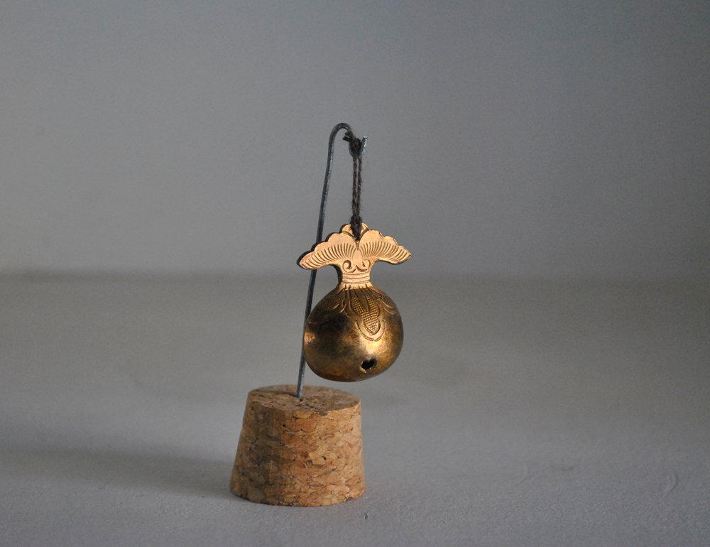 中上 ///NAKAGAMI - 金銅鈴 | 古美術品専門サイト fufufufu.com