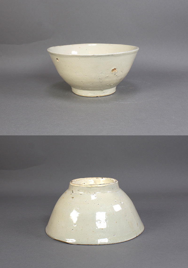 古美術 観宝堂 - 琉球壺屋窯白化粧茶碗 | 古美術品専門サイト fufufufu.com