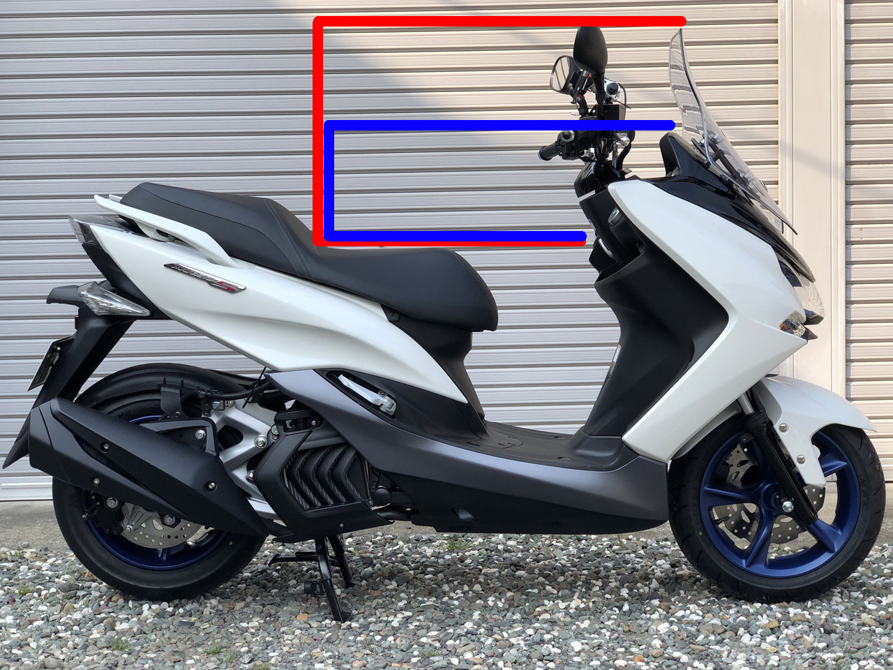 マジェスティS ヤマハ純正品 ウインドシールドフレームマウント