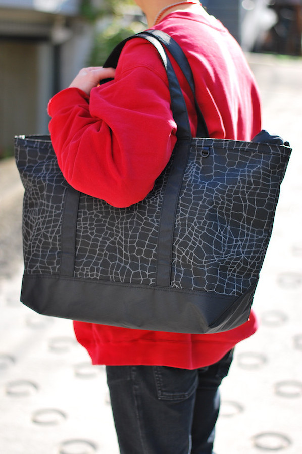 OVERLAND社（USA）が作った90年代の名作「SPIDER・WEB」からリスペクト