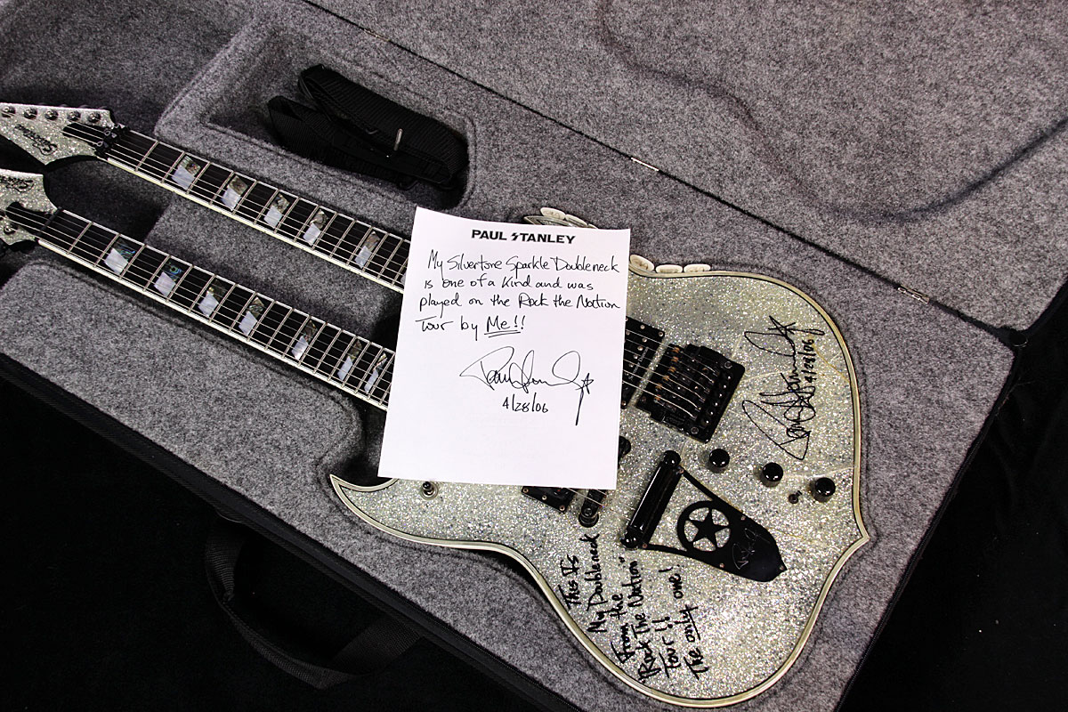 KISS / ポール・スタンレー本人使用！？非常に貴重な個体が渋谷店に