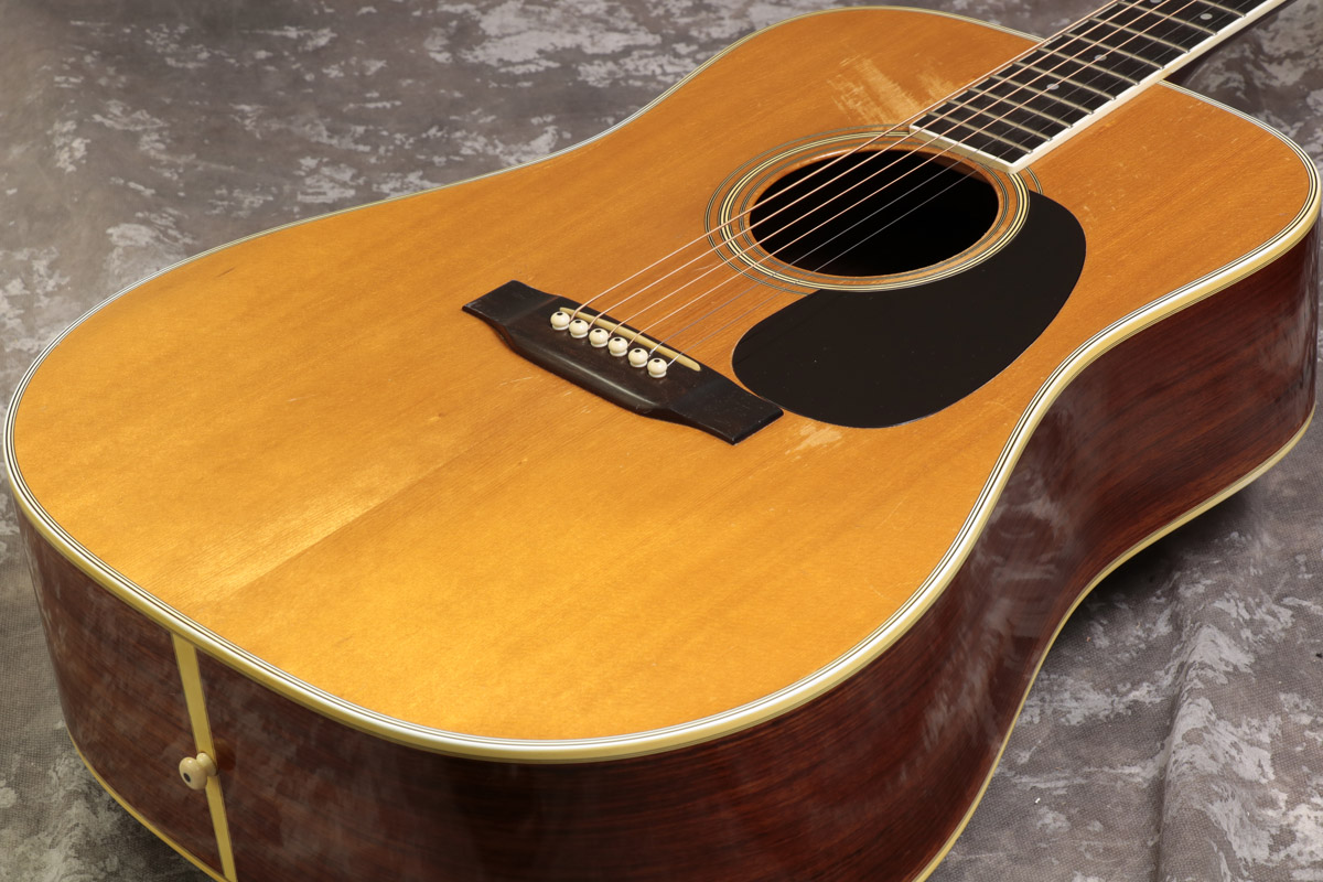 フォーク・シーンを支えたマーティンD-35 | イシバシ楽器スタッフブログ