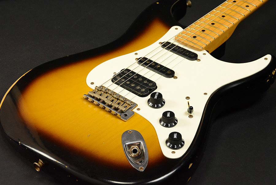 Fender Custom Shop】渋い!!なんとなく侍感を漂わせる“1956