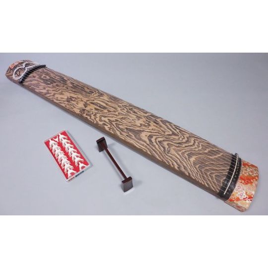 琴 13絃 当店製造（高級） 商品詳細│琴、三味線の販売・修理。片切琴