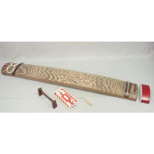 琴 13絃 当店製（高級） 商品詳細│琴、三味線の販売・修理。片切琴