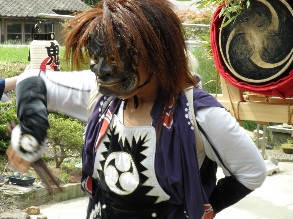 未知なる佐渡の空間旅：鬼太鼓 by ステレオ工房 ポニー