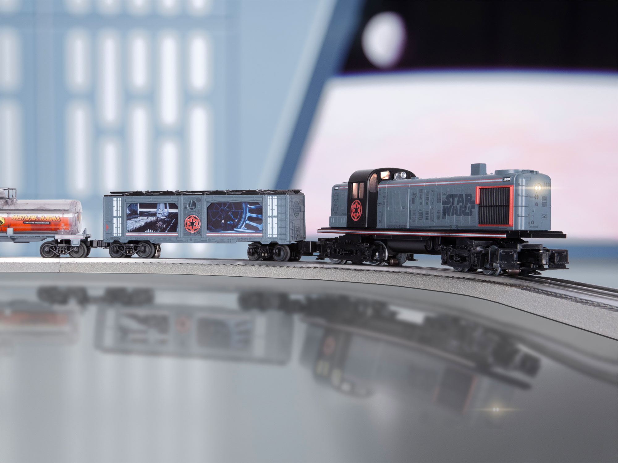 STAR WARS™ Empire RS-3 LionChief Freight Set w/ Bluetooth 5.0