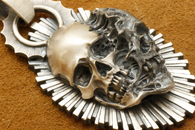 ワンメイク／OMC MG×Legiomade 分離ペンダント ： マッドグラフィティ