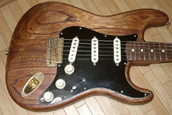 Fender Japan StratoCaster ギター・エフェクターの自作改造【松美庵】