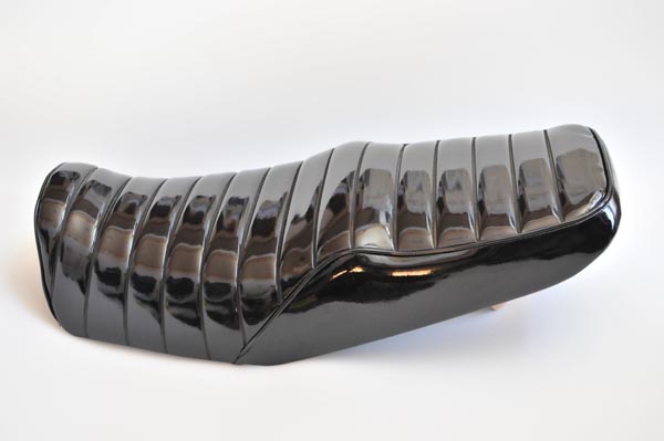 YAMAHA ヤマハ XJR400 エナメル防水タックロール シート加工 seat