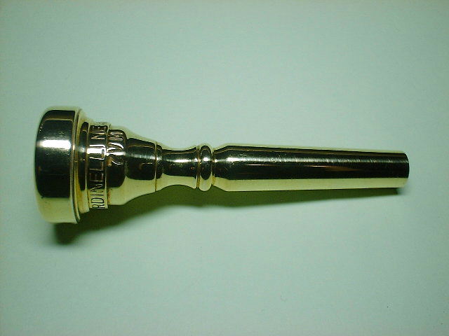 ジャルディネリ（旧ロゴ） ヴィンテージTpマウスピース 7VM