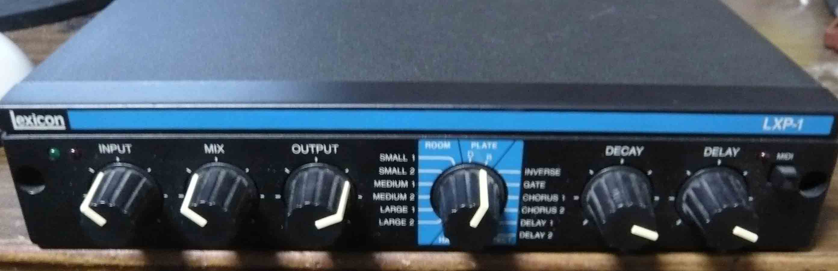 Lexicon LXP-1 ガリ音あり s-l1200.jpg