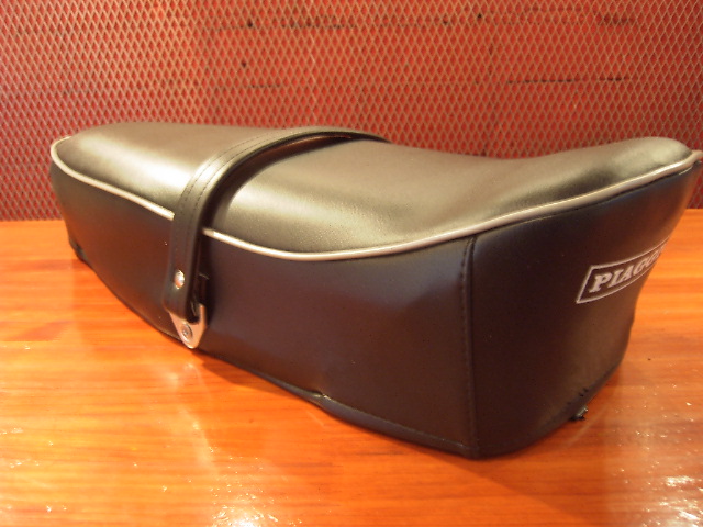 PARTS > Vespa Vintage | バイクショップ ONEPERFOUR（ワンパーフォー）