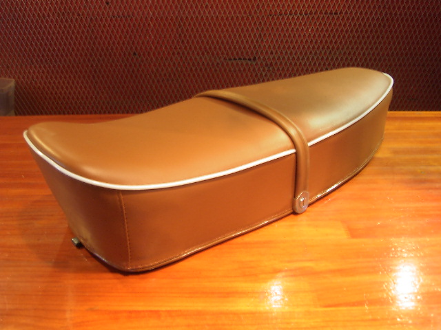 PARTS > Vespa Vintage | バイクショップ ONEPERFOUR（ワンパーフォー）