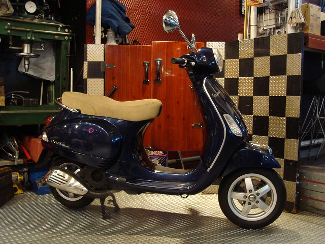 VESPA | バイクショップ ONEPERFOUR（ワンパーフォー）