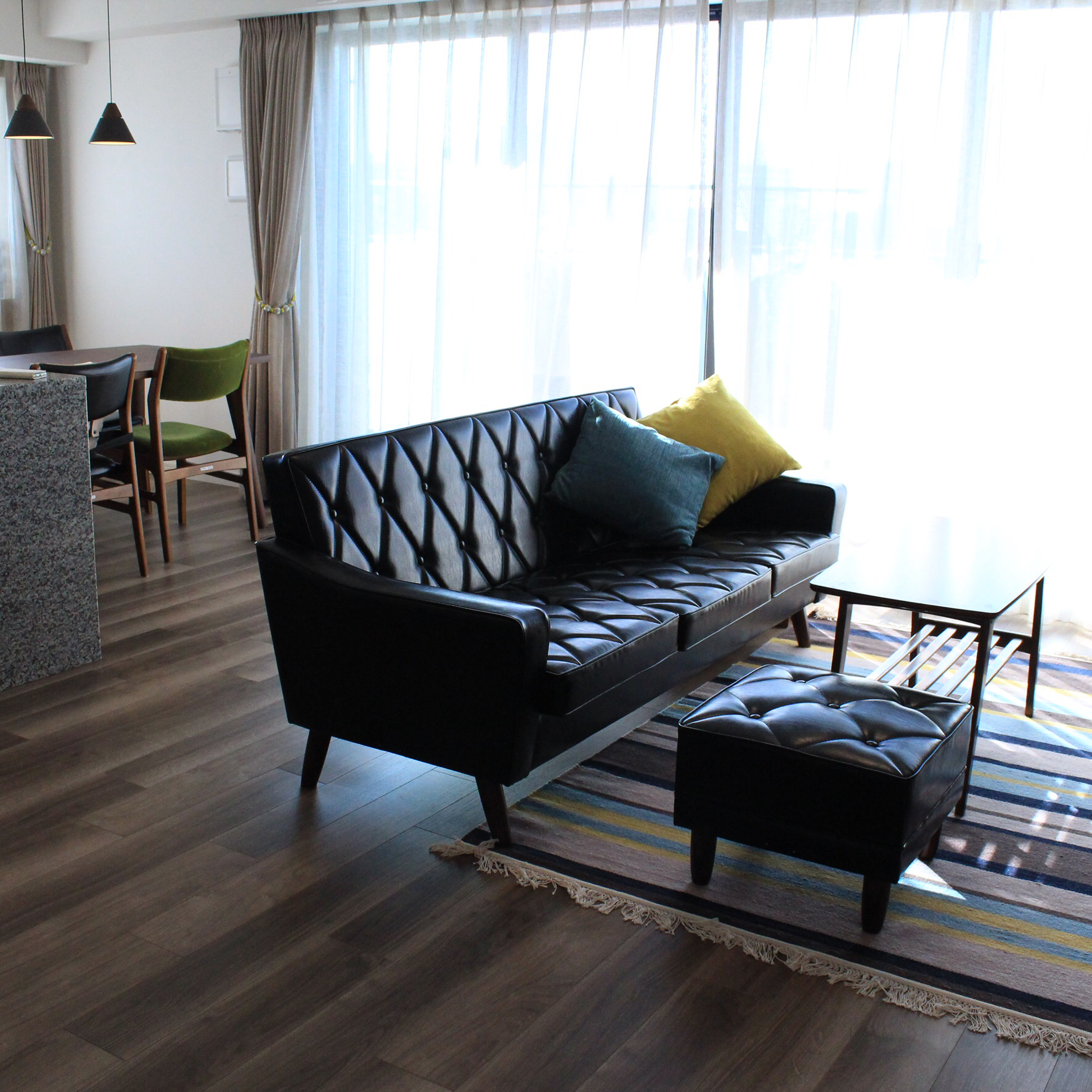 ロビーチェア3シーター&オットマン | 名古屋の【カリモク60】正規販売