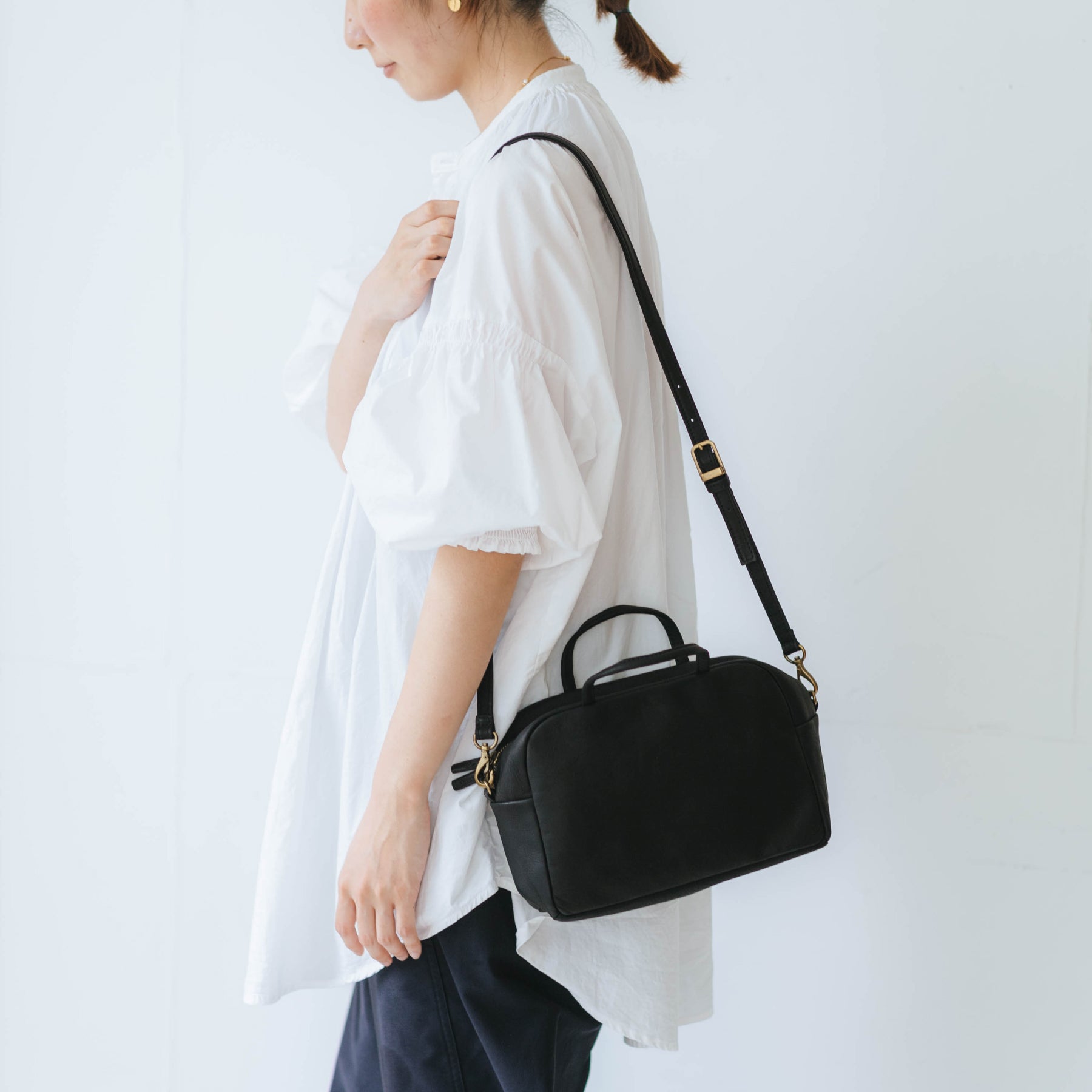 a（アー）ボストンショルダー｜バッグ｜オルネ ド フォイユ公式