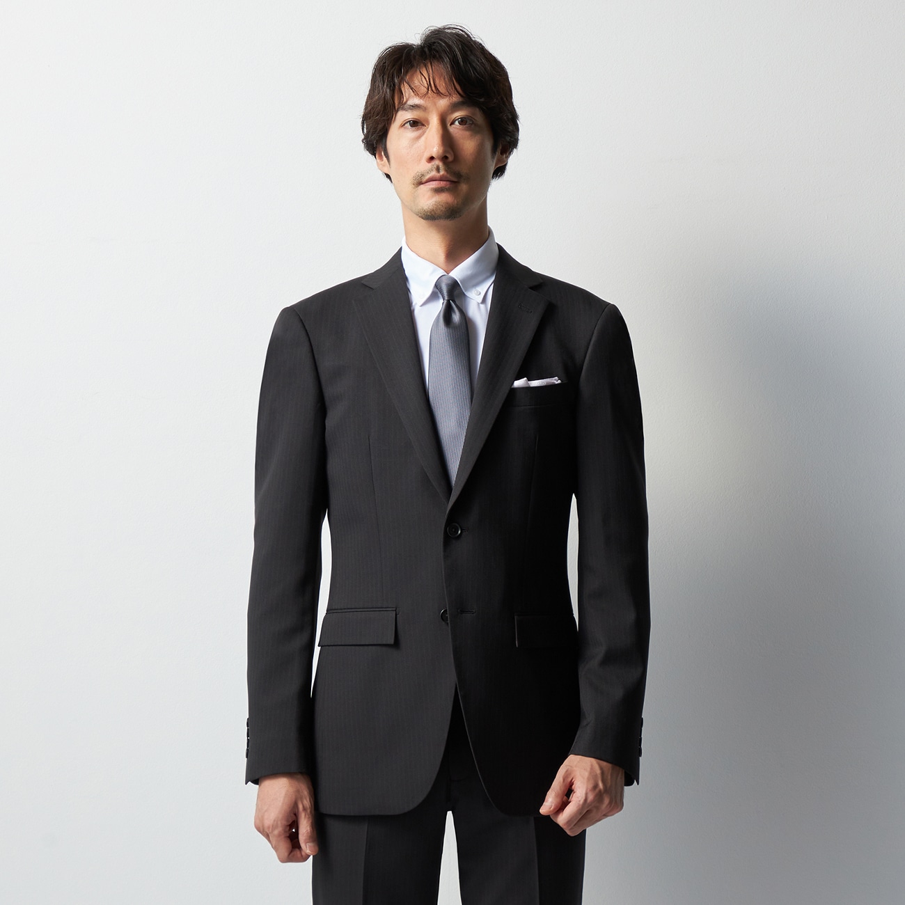 アウトレット]スマートテックスーツ シャドーストライプ 2つボタン