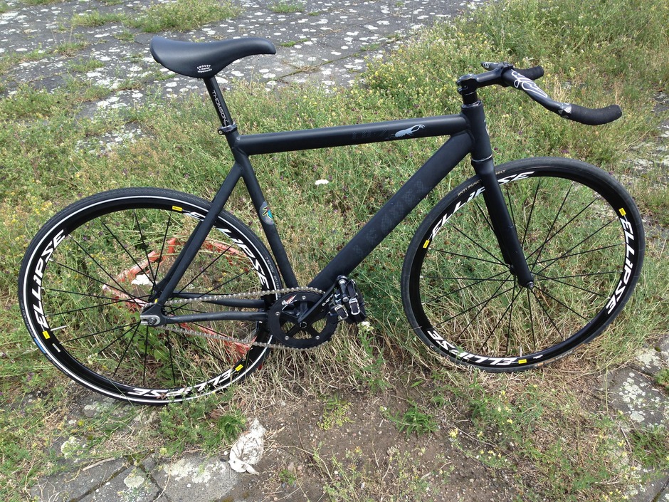 Leader 721 2011 black - Pedal Room